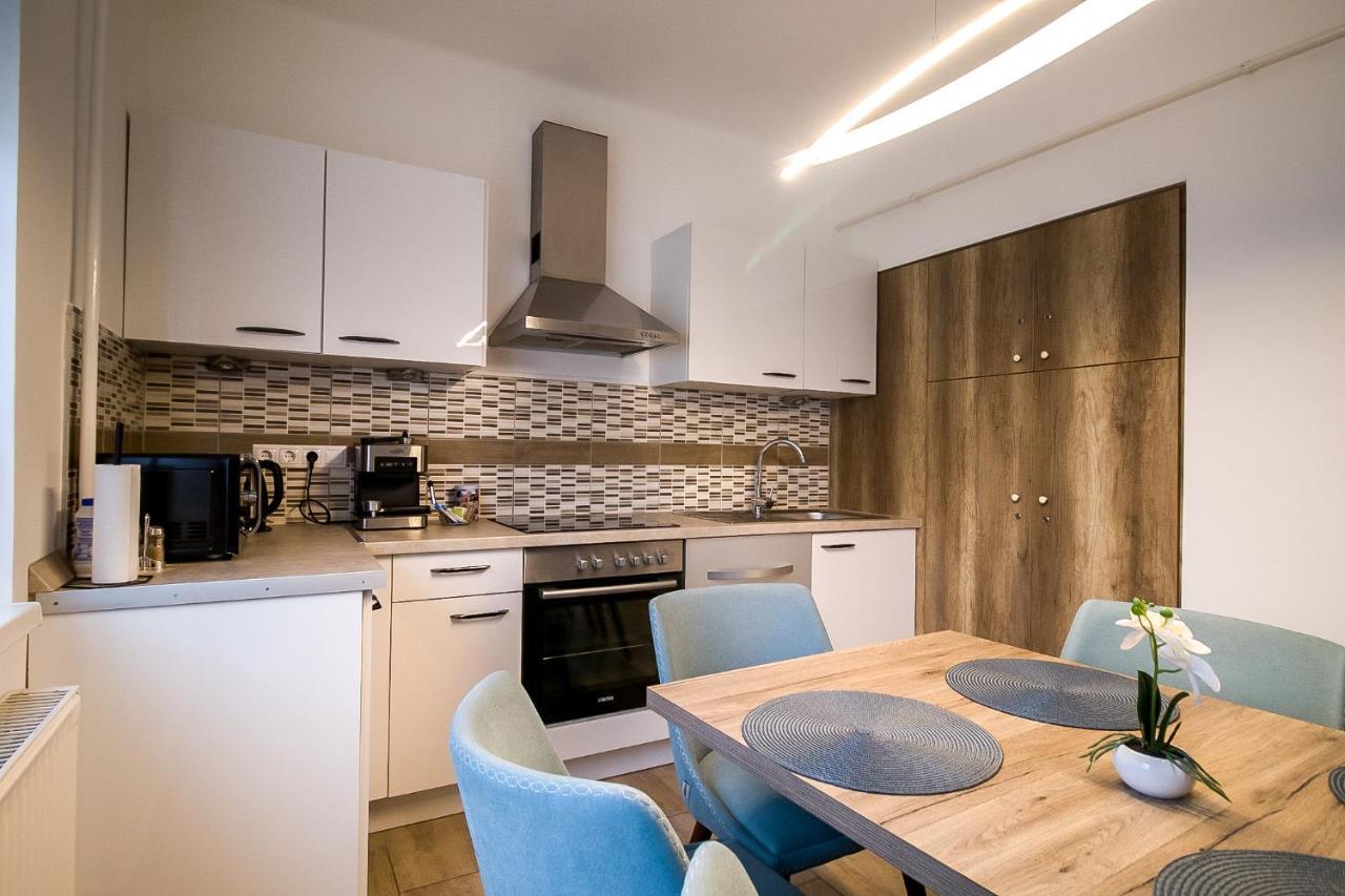 Thermal Next I Weninger Apartman Kiskunhalas Exteriér fotografie