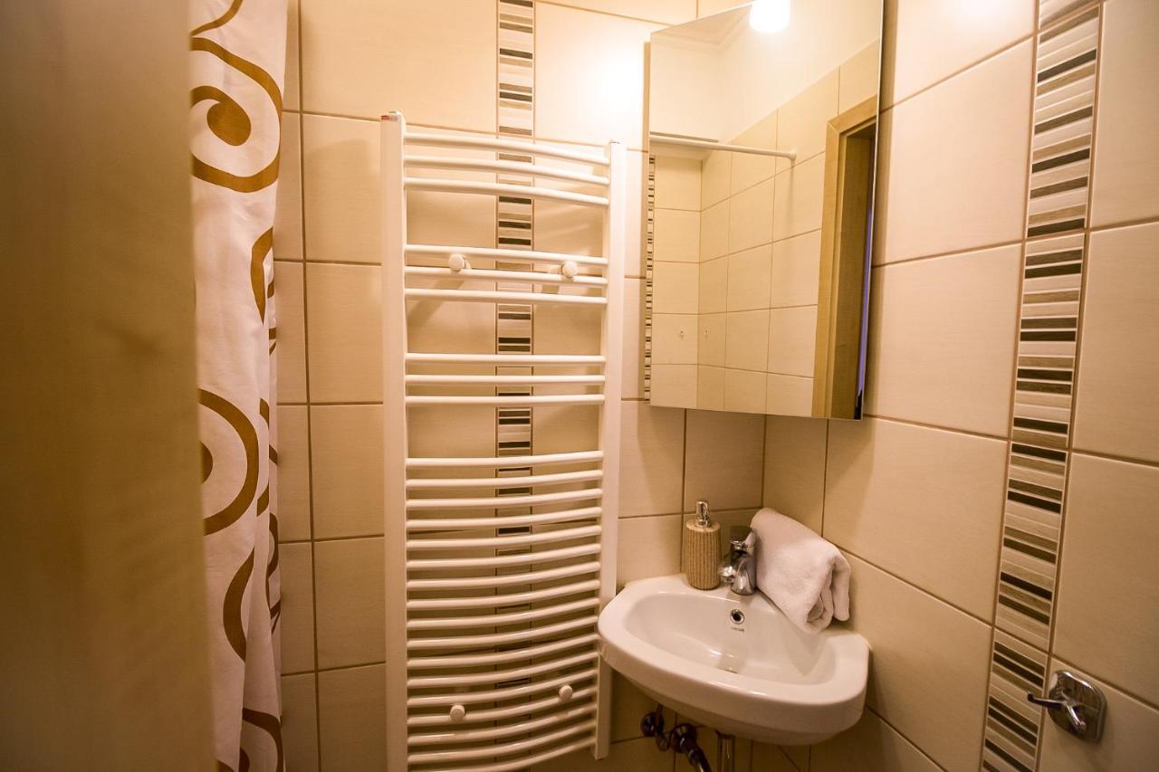 Thermal Next I Weninger Apartman Kiskunhalas Exteriér fotografie